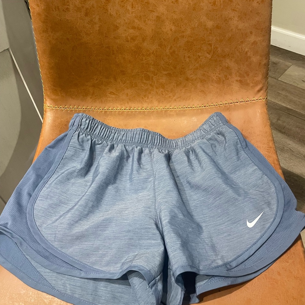 Nike Women's Heathered Light Blue Athletic Shorts with Swoosh